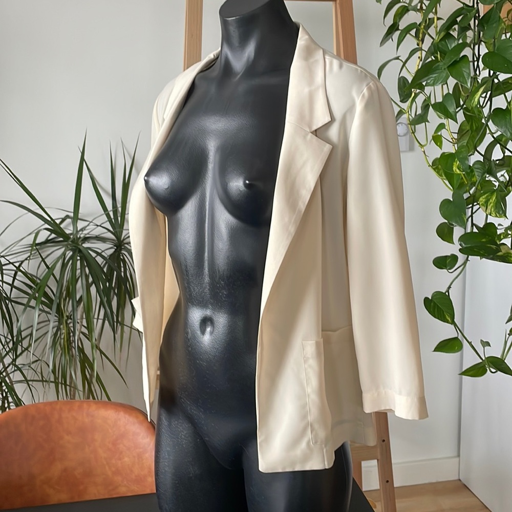 “Frenchie” Sheer Cream Blazer - M